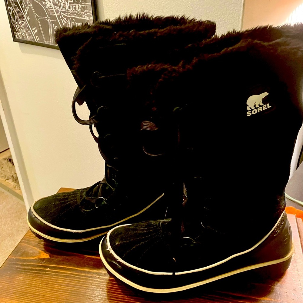 Sorel Tivoli II High Winter Boots Size 8